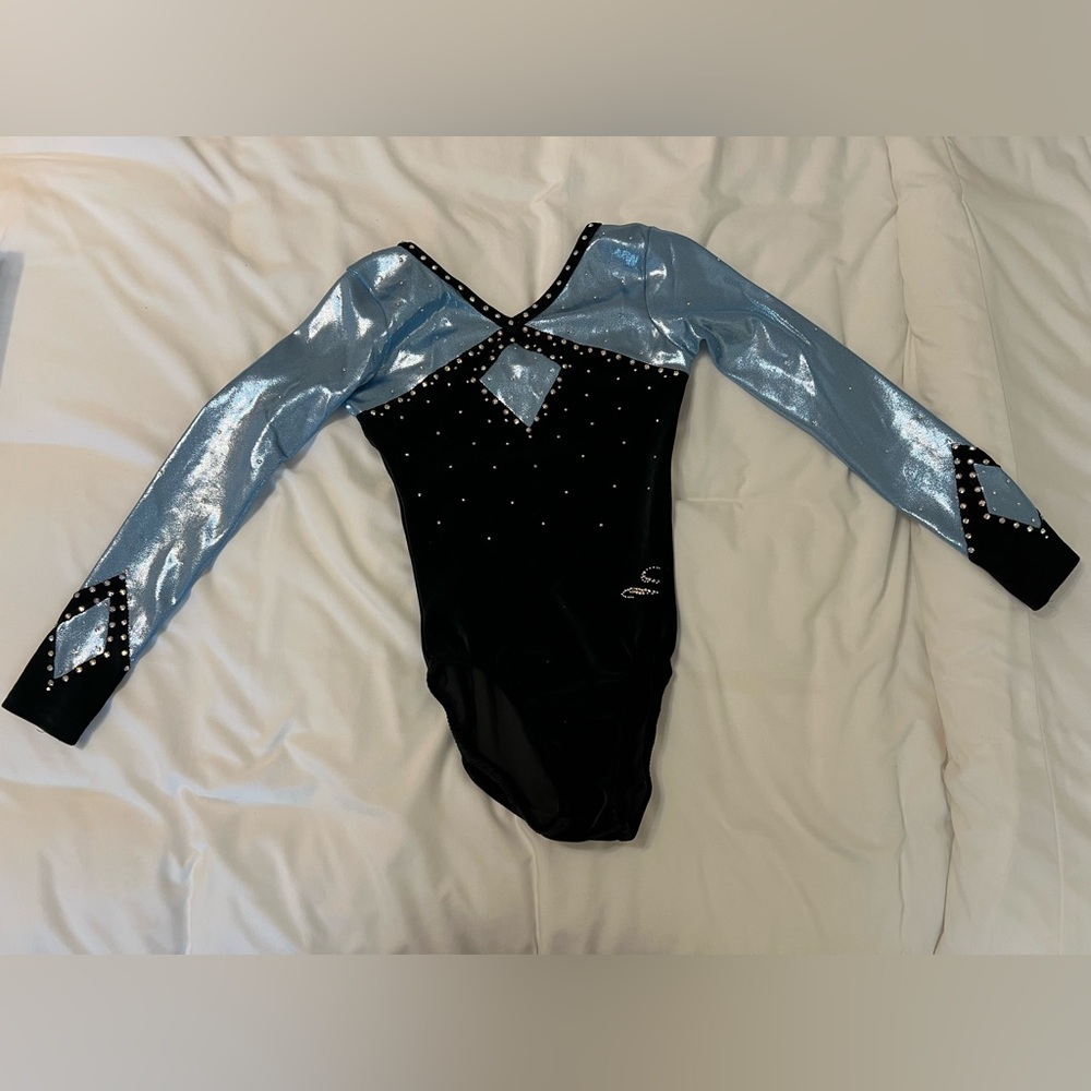 NWT! Child’s 8-10 Light Blue, Black, Rhinestone competition gymnastics Leotard